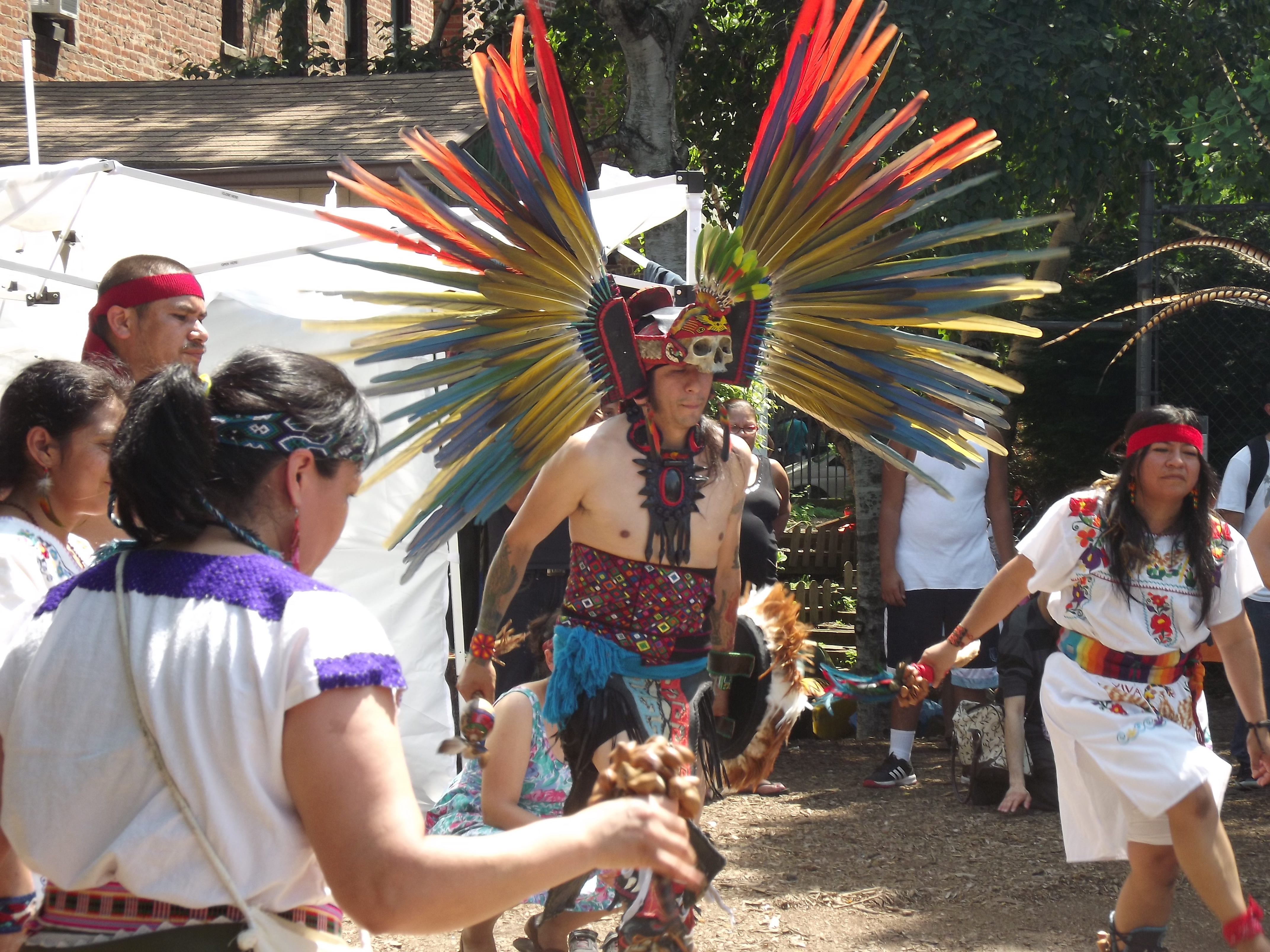 Brook Park hosts traditional Mexican dance